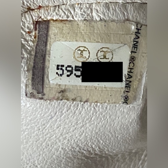 CHANEL Caviar Leather Wooden CC Quilted Classic Flap Medium Wood Chain Bag - Picture 9 of 12